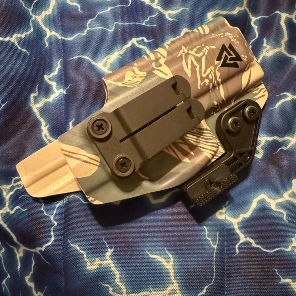 Image 2 - Odin Valknut VP9 Holster