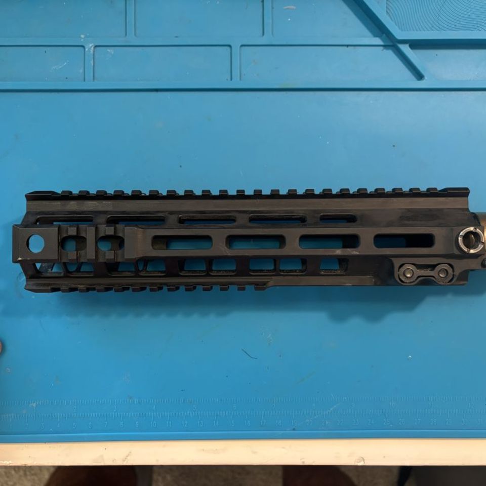 Image 4 - Geissele Mk4 Federal Rail 10in