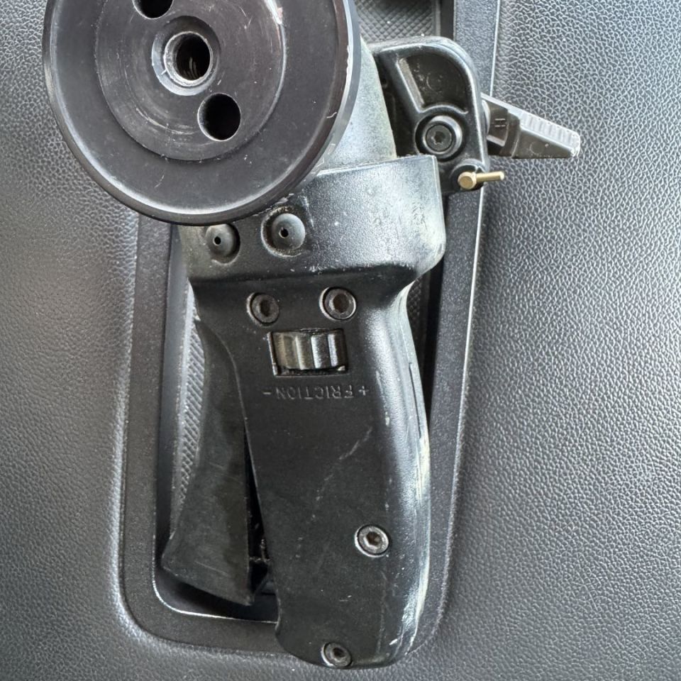 Image 3 - Manfrotto 322RC2 grip head