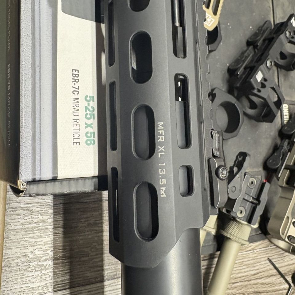 Image 3 - Mini mk12 upper 