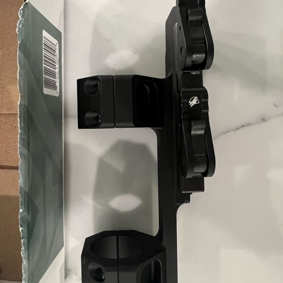 Image 2 - Vortex AD mount NIB 