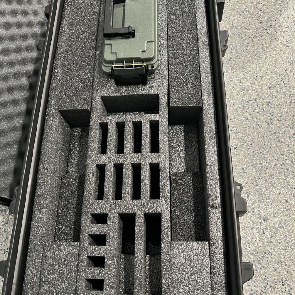 Image 2 - Multi gun case NIB 