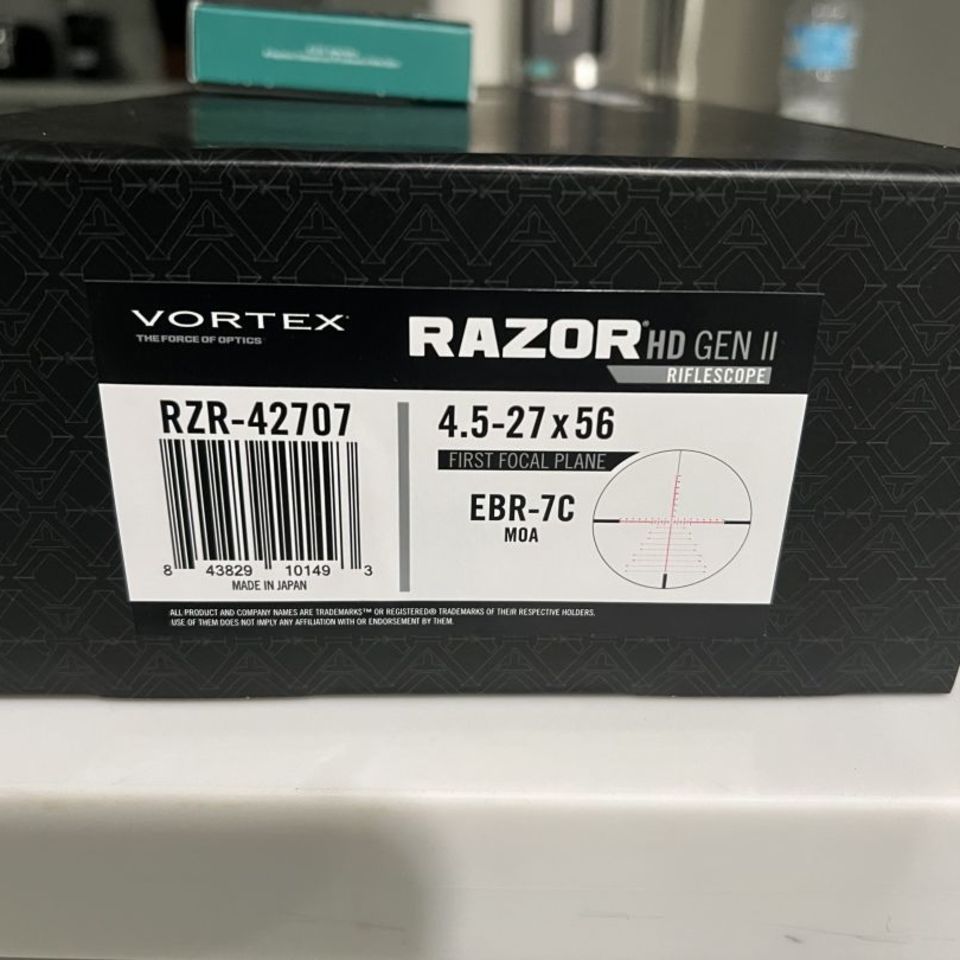Image 3 - Vortex Razor HD Gen II NIB 