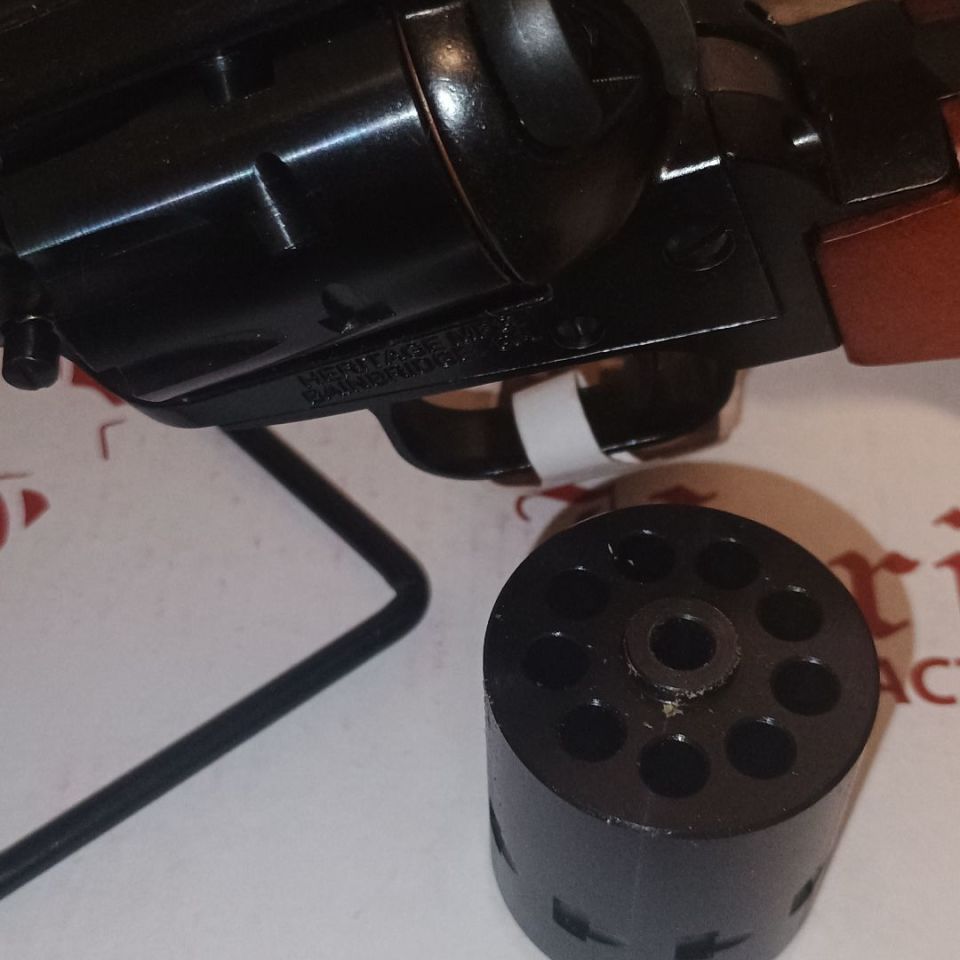 Image 3 - Rough Rider 22 LR | 22 Magnum