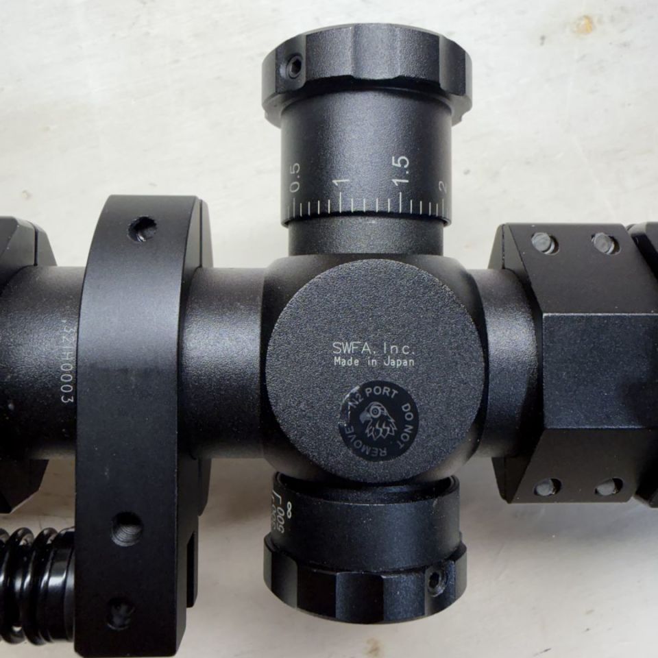 Image 2 - SWFA SS 10x42 w/ Parallax