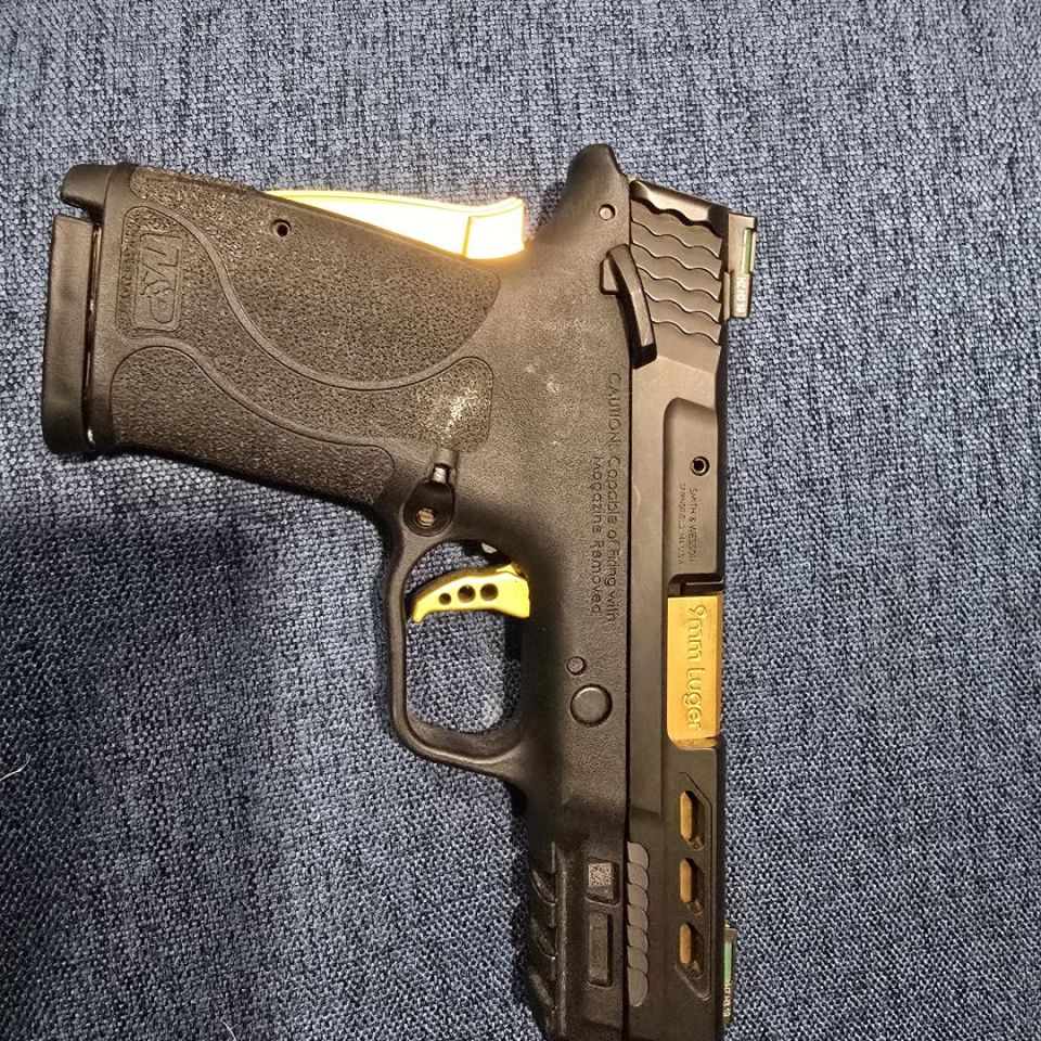 Image 2 - S&W Performance Center M&P