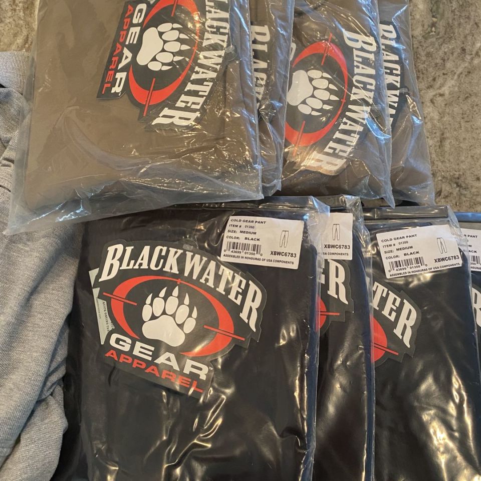 Image 2 - Blackwater & assorted clothing