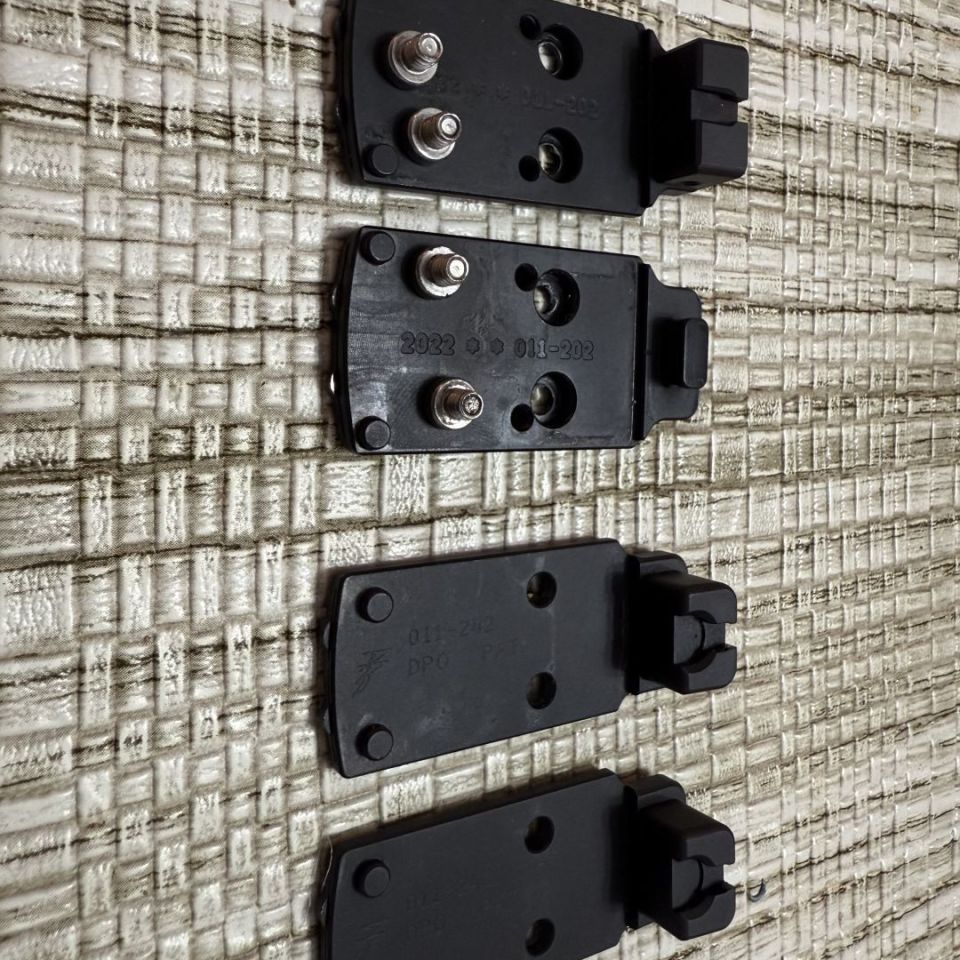 Image 2 - Dawson RMR plates