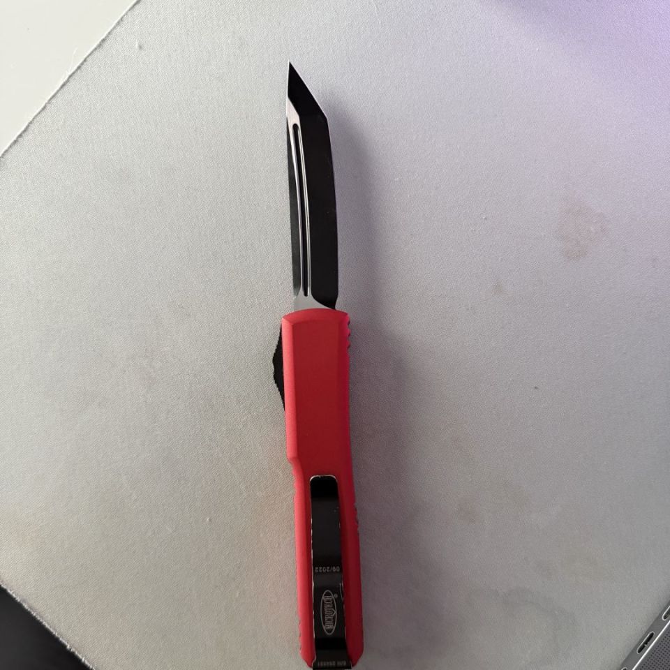 Image 2 - Microtech Ultratech Tanto OTF