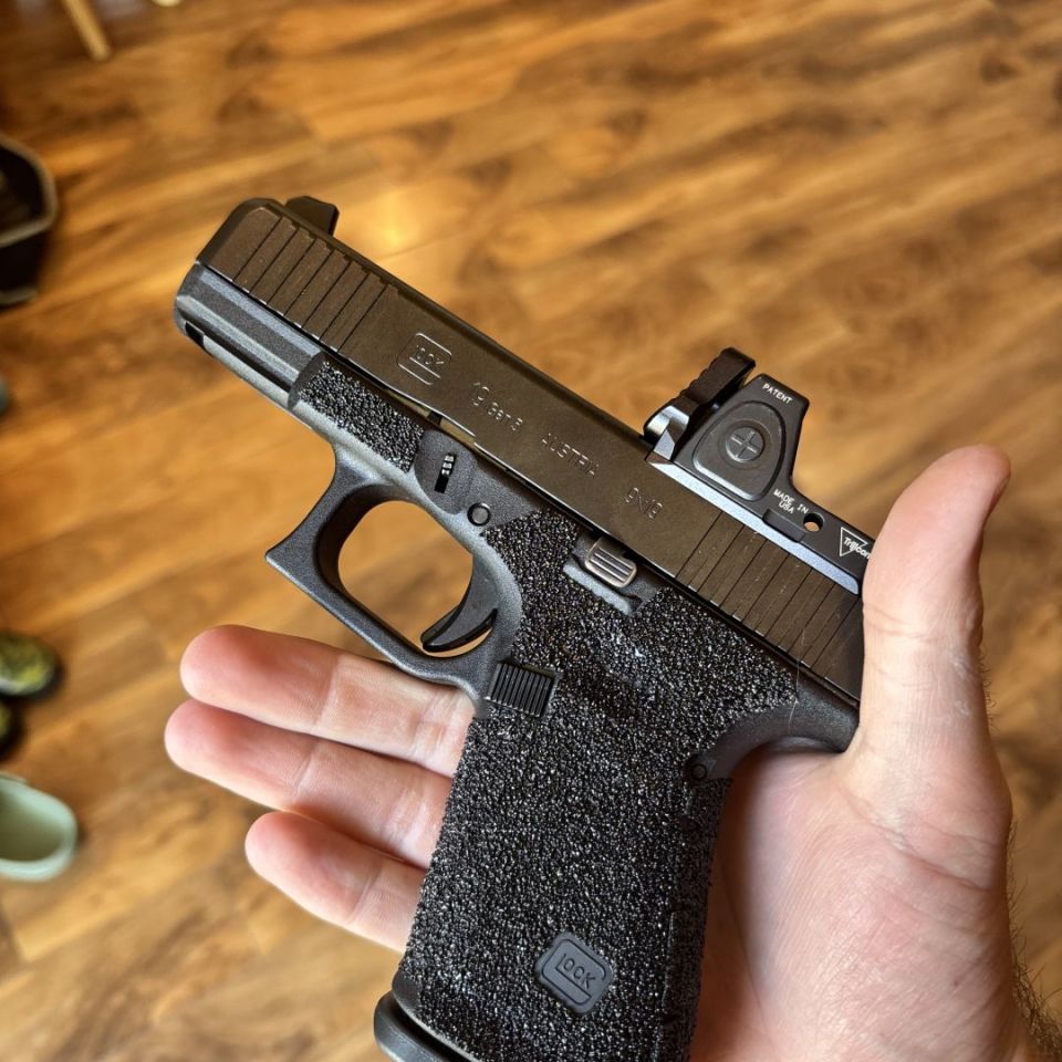 Image 1 - Glock with RMR and handle it!