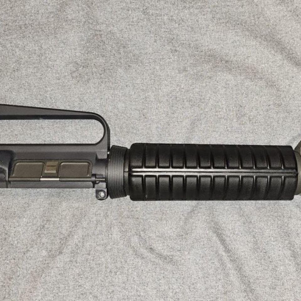 Image 5 - 10" Colt AR-15A2 upper