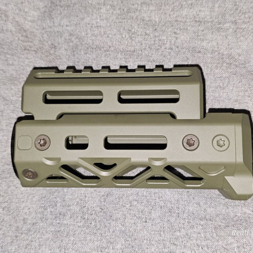 Image 2 - KPYK AKSU OD Green handguard