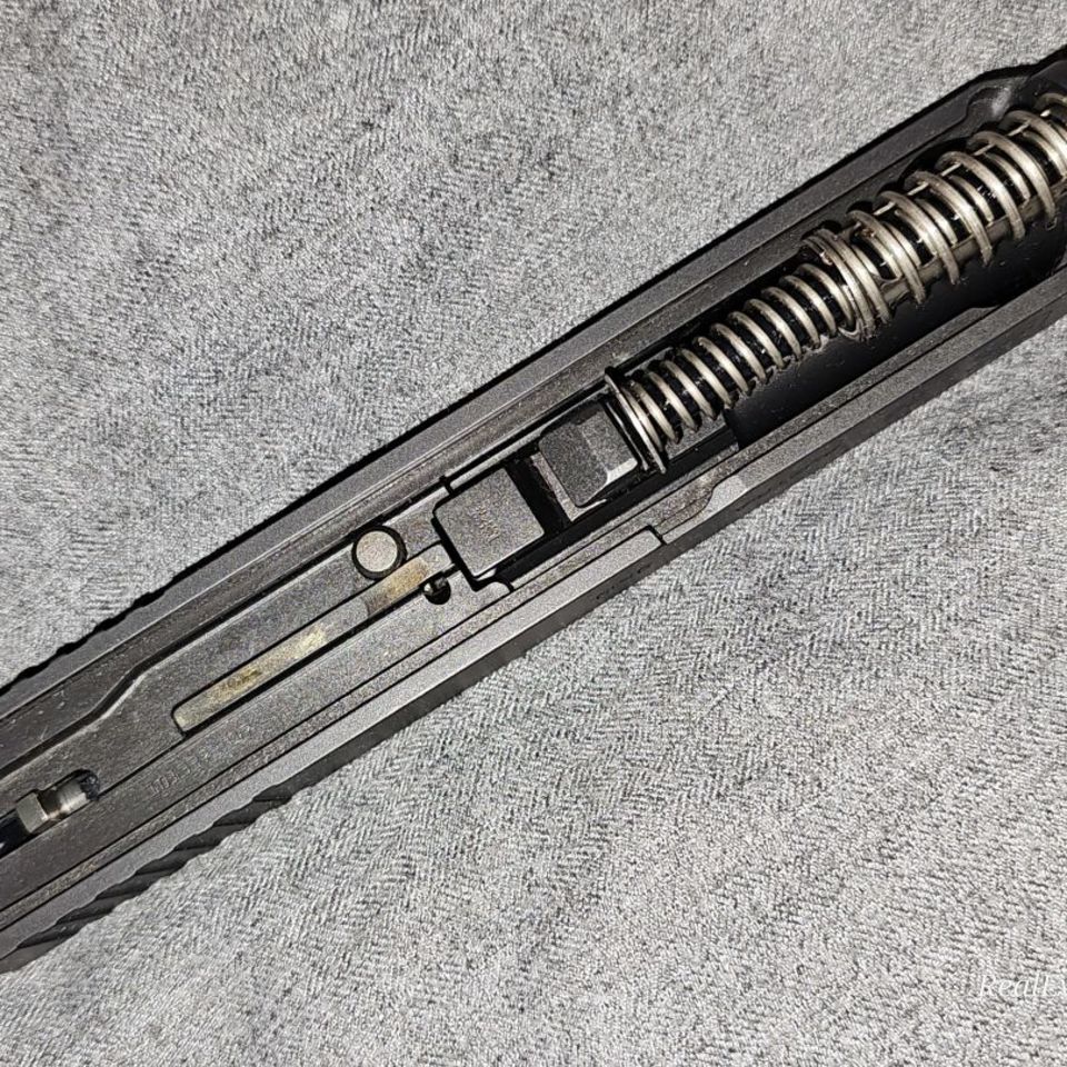 Image 4 - Glock 26.3 complete slide