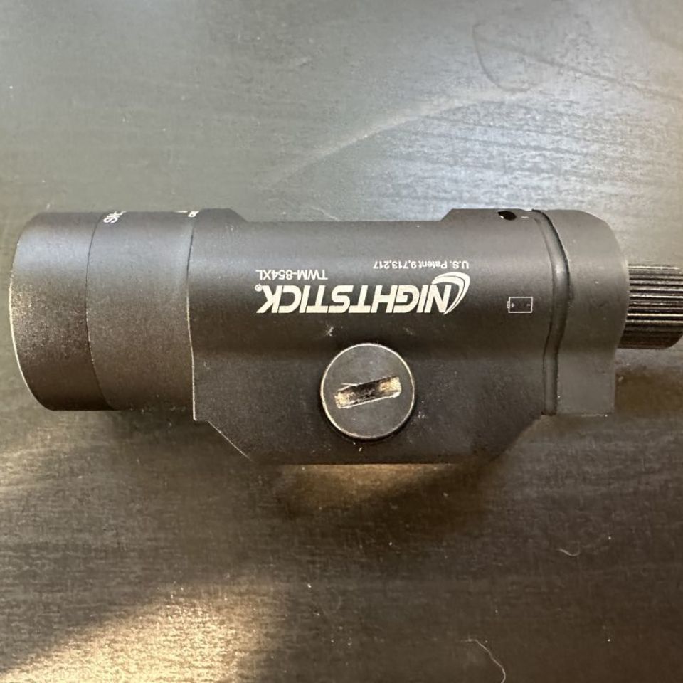 Image 3 - Nightstick TWM854XL Flashlight