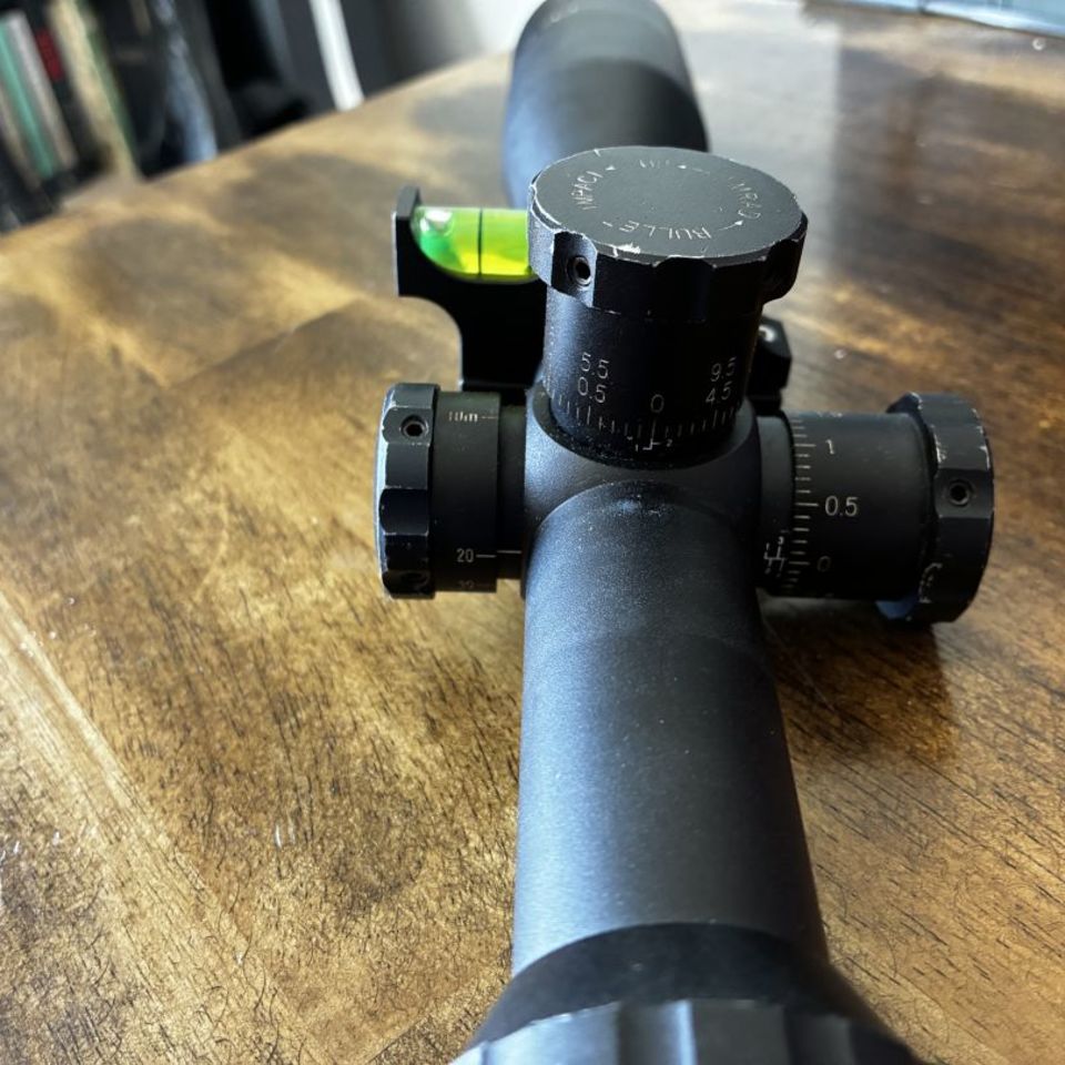 Image 4 - SWFA 10x42 mil with level