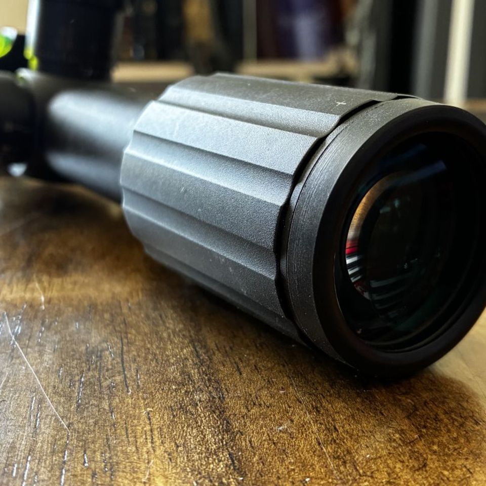 Image 5 - SWFA 10x42 mil with level