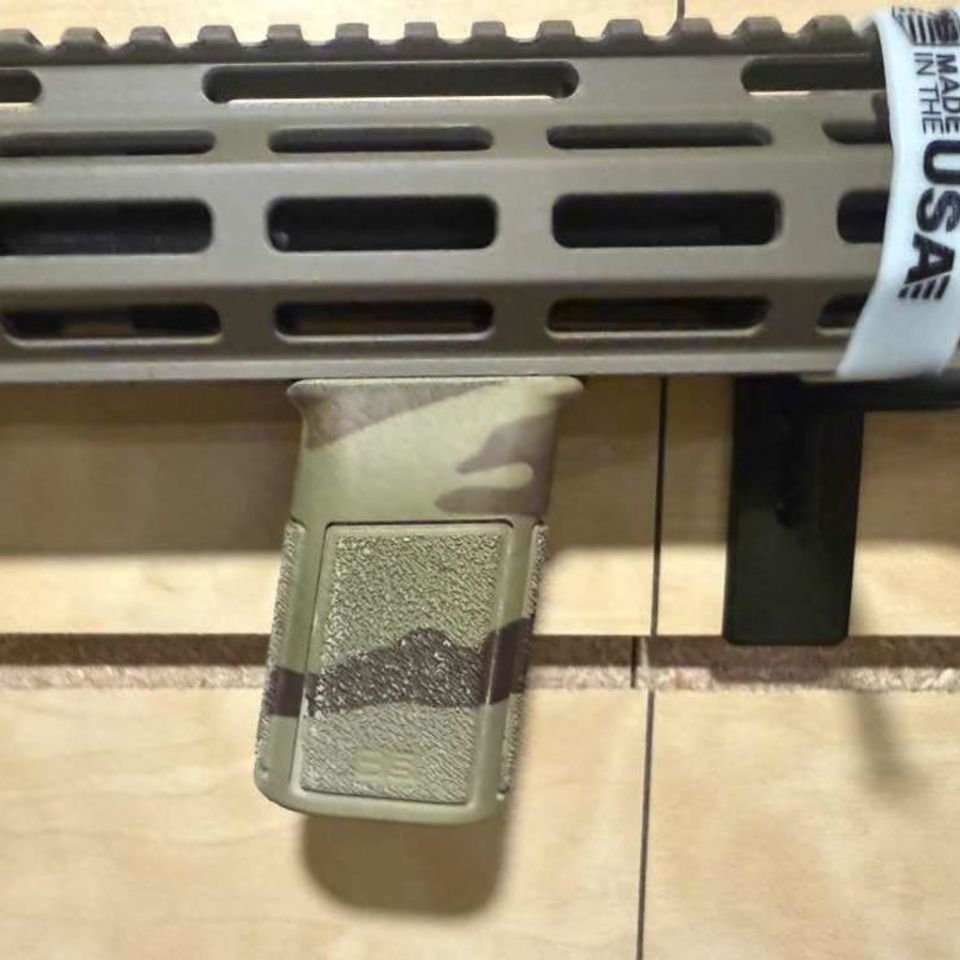 Image 3 - Diamondback DB15 B5 Furniture