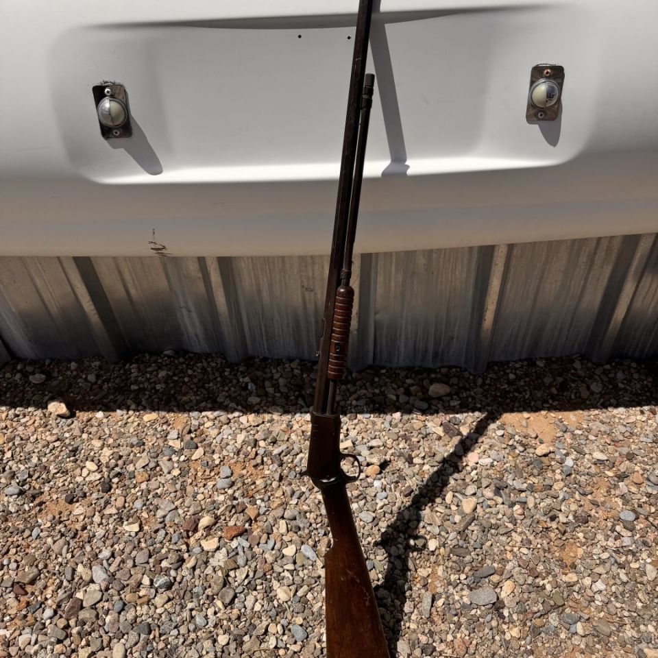 Image 2 - 1919 Winchester model 1890