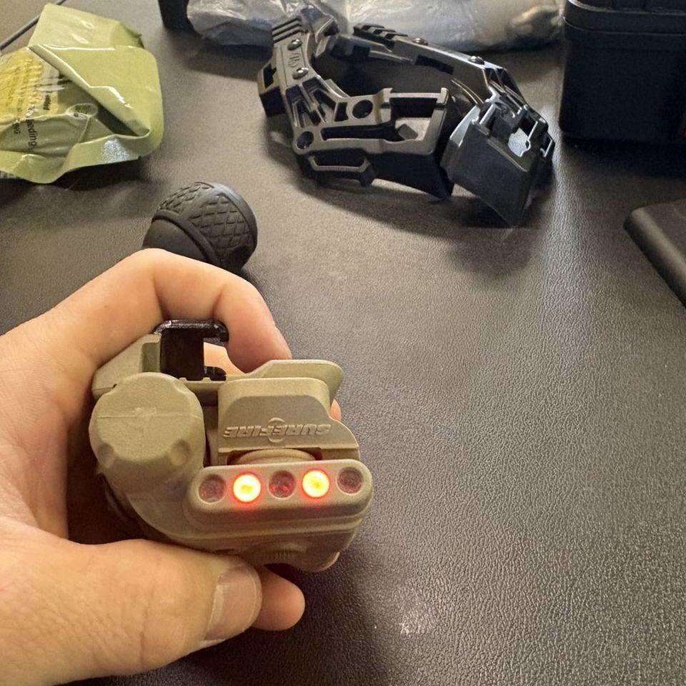 Image 4 - Surefire Helmet Light