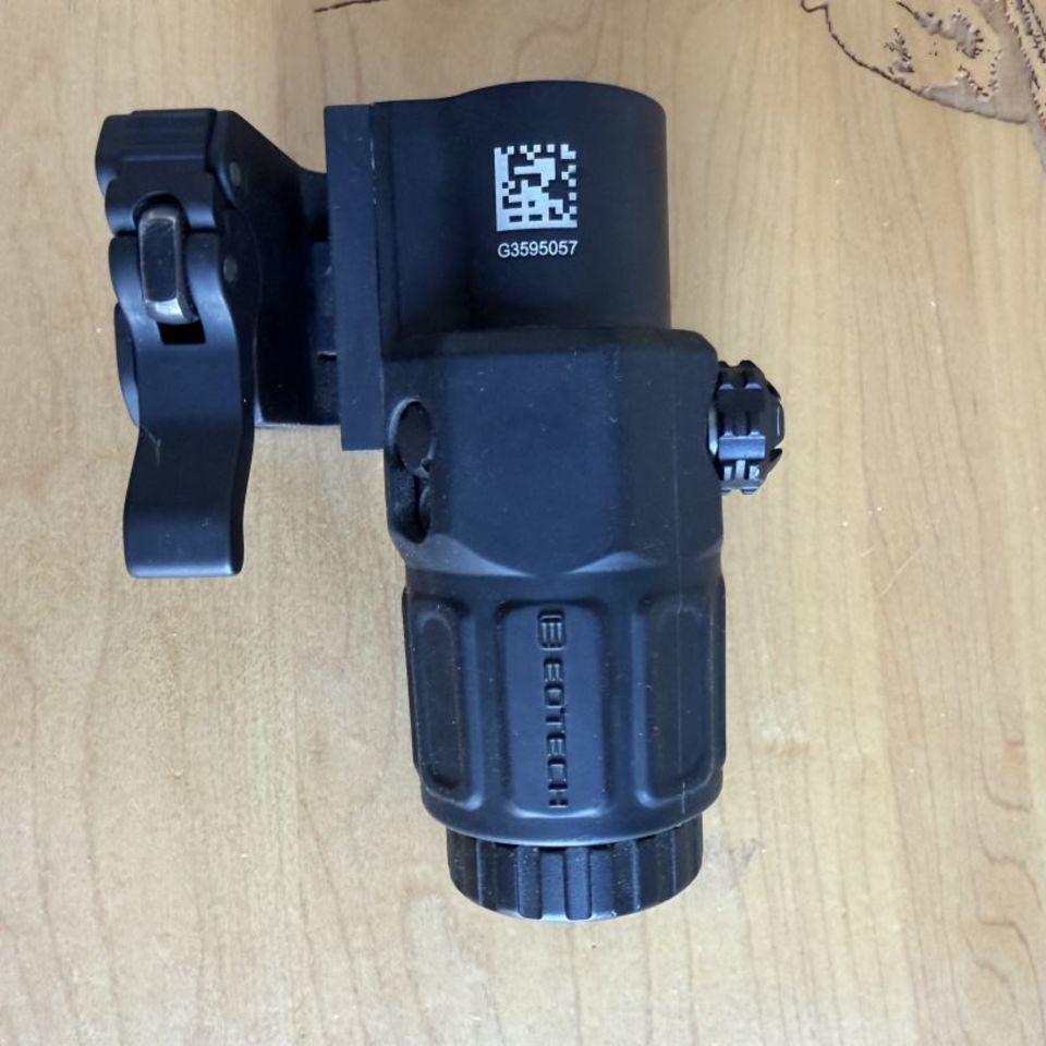 Image 2 - Eotech G33