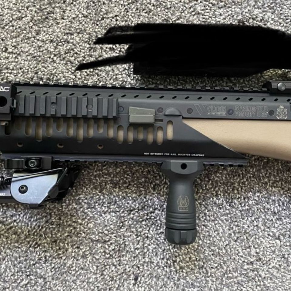 Image 3 - Springfield M1A w/ VLTOR furn.