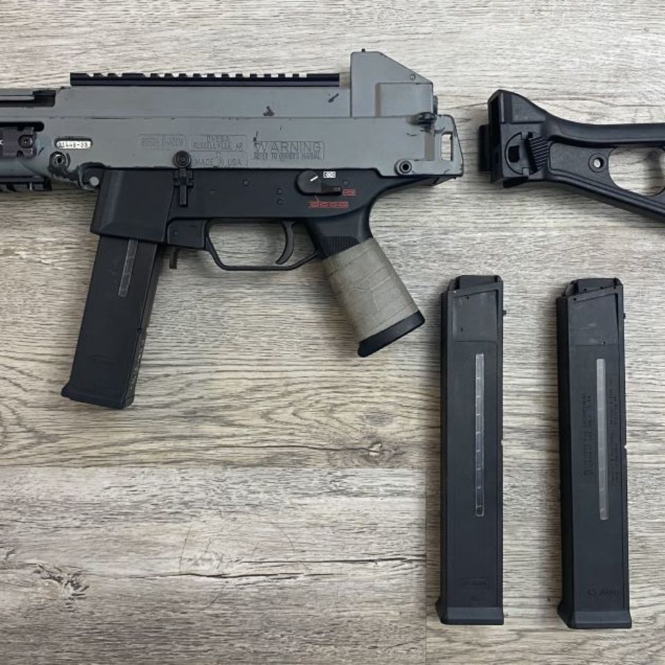 Image 2 - HK UMP 45 Clone (Omega)