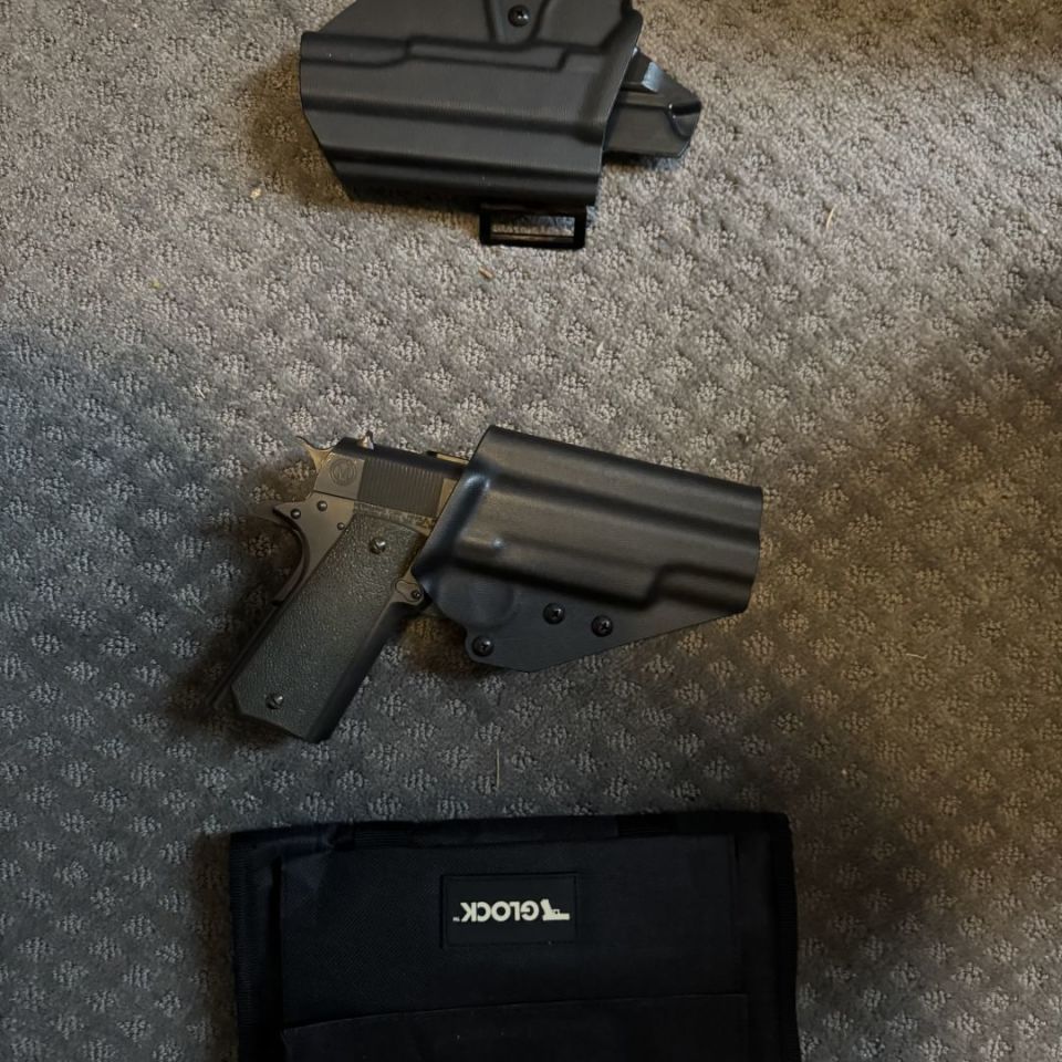 Image 4 - Government Model 1911