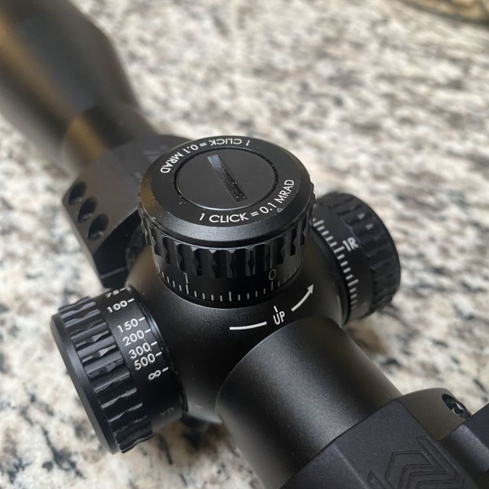 Image 3 - Vortex Diamondback 3-18x44mm