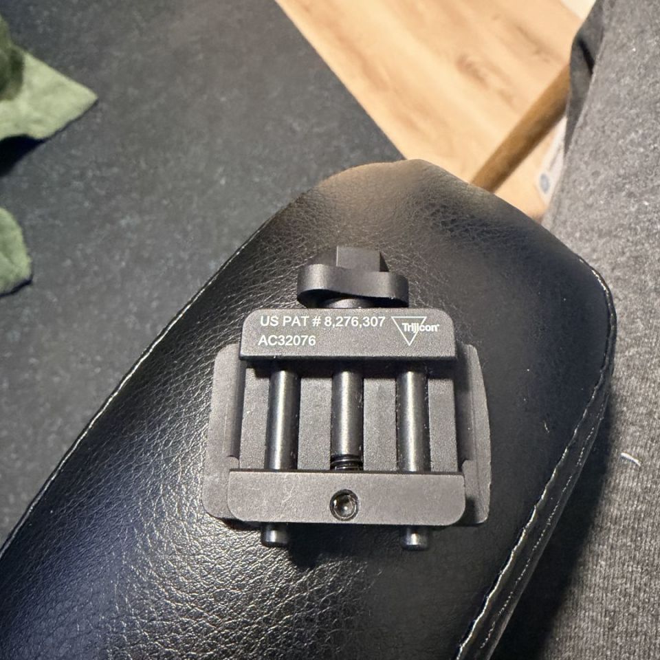 Image 2 - Trijicon RMR Picatinny Adapter