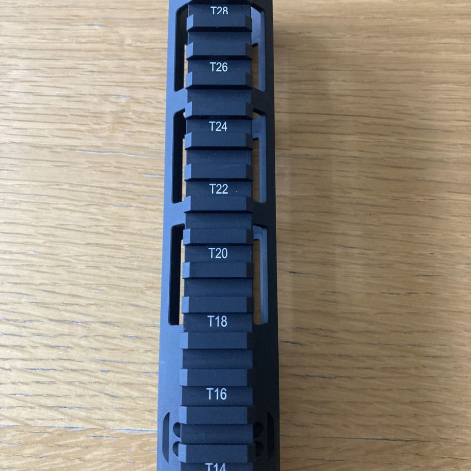 Image 3 - BCM MCMR-7 rail handguard 7”