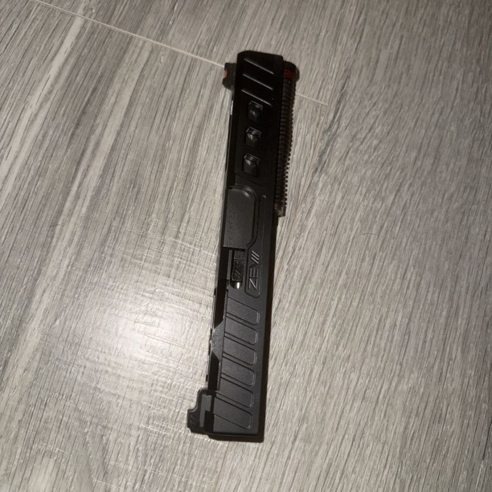 Image 2 - Zev OZ9 slide