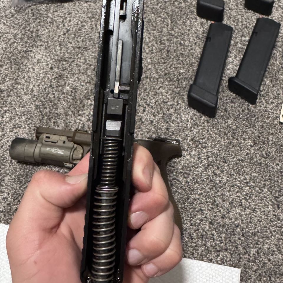 Image 3 - Glock 17 Gen 5