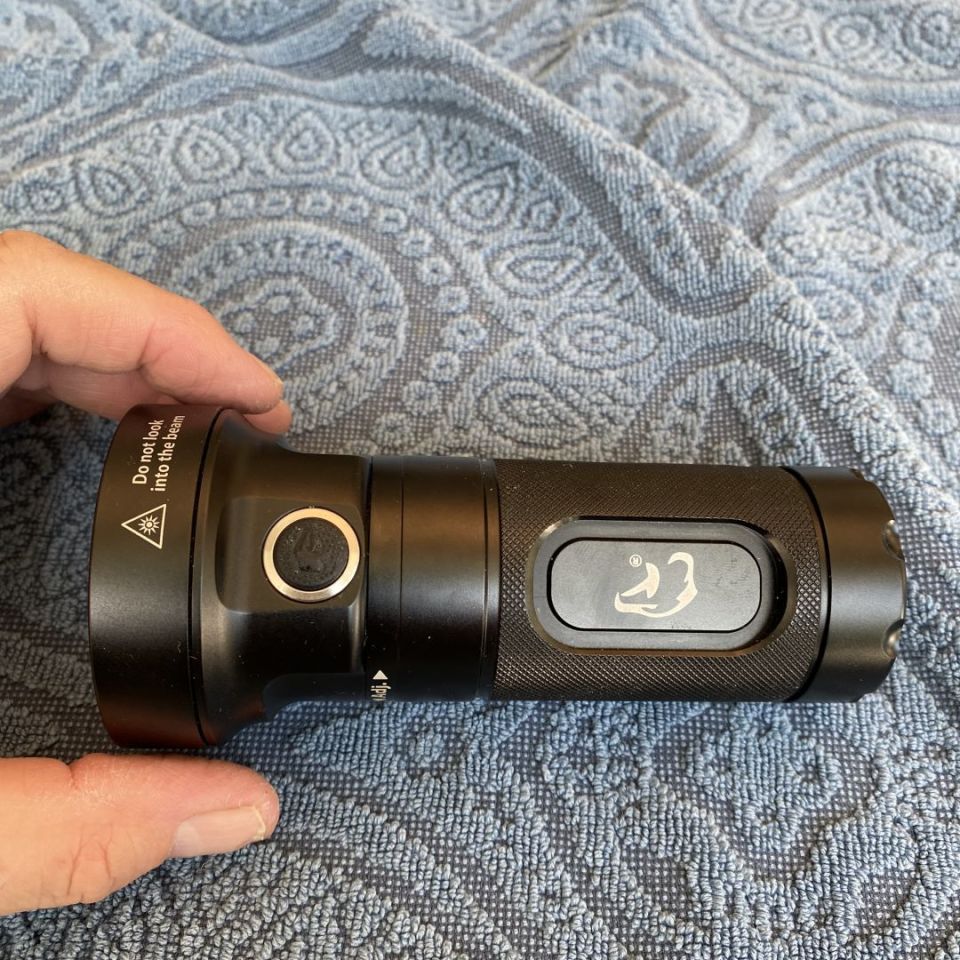 Image 3 - Eagtac mc25l3c 3500 lumen ( Buy both Eagtac lights listed for $200)