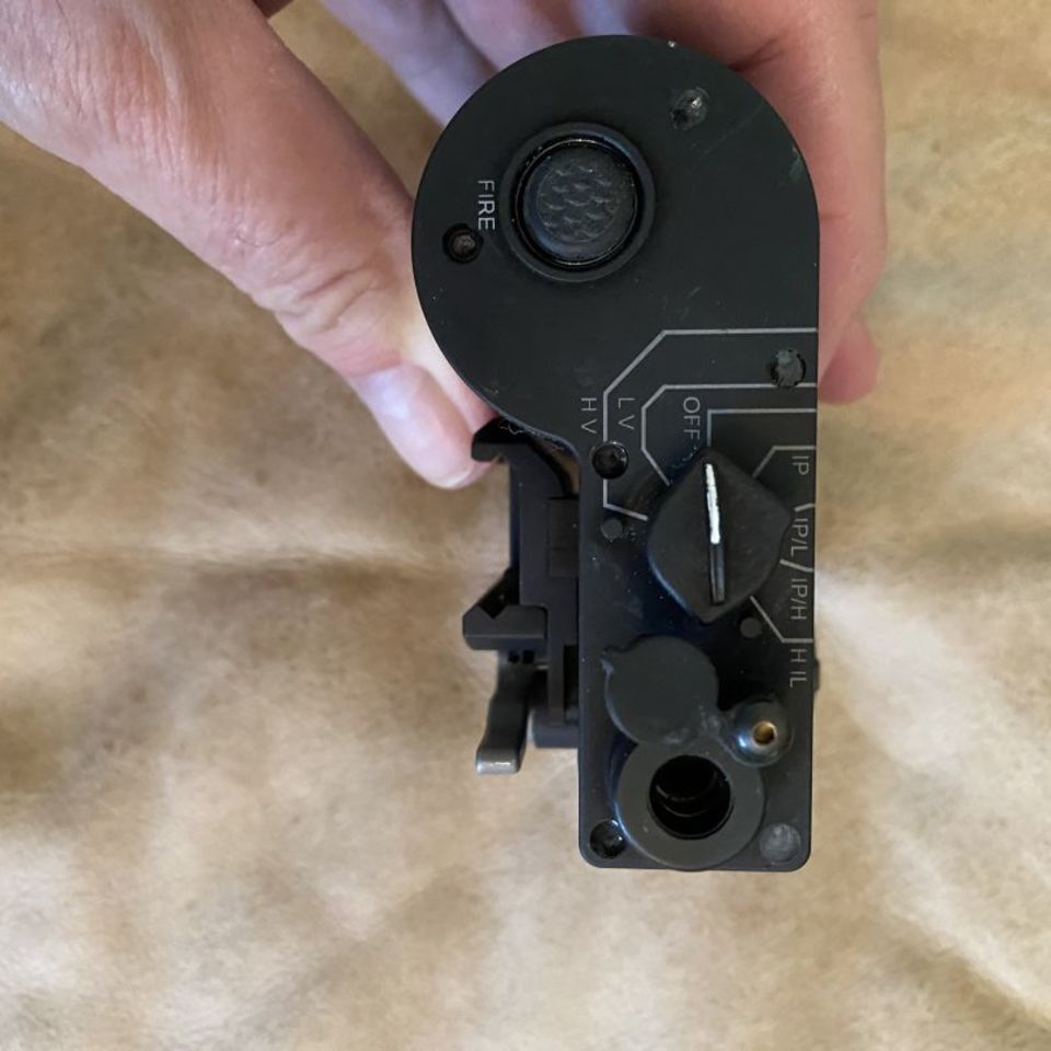 Image 5 - Laser Devices/ Steiner Dbal D2