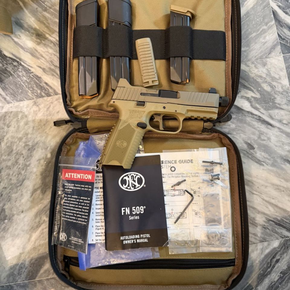 Image 2 - FN 509 tactical 