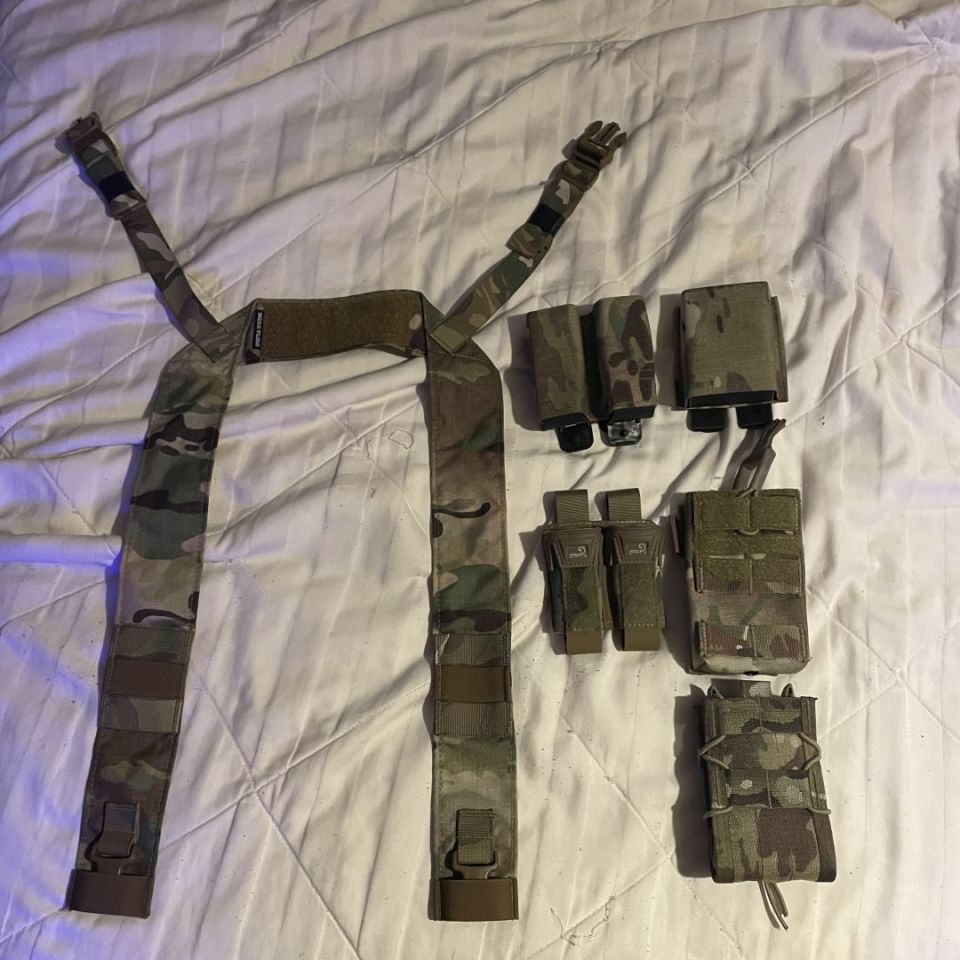 Image 1 - Assorted kit 