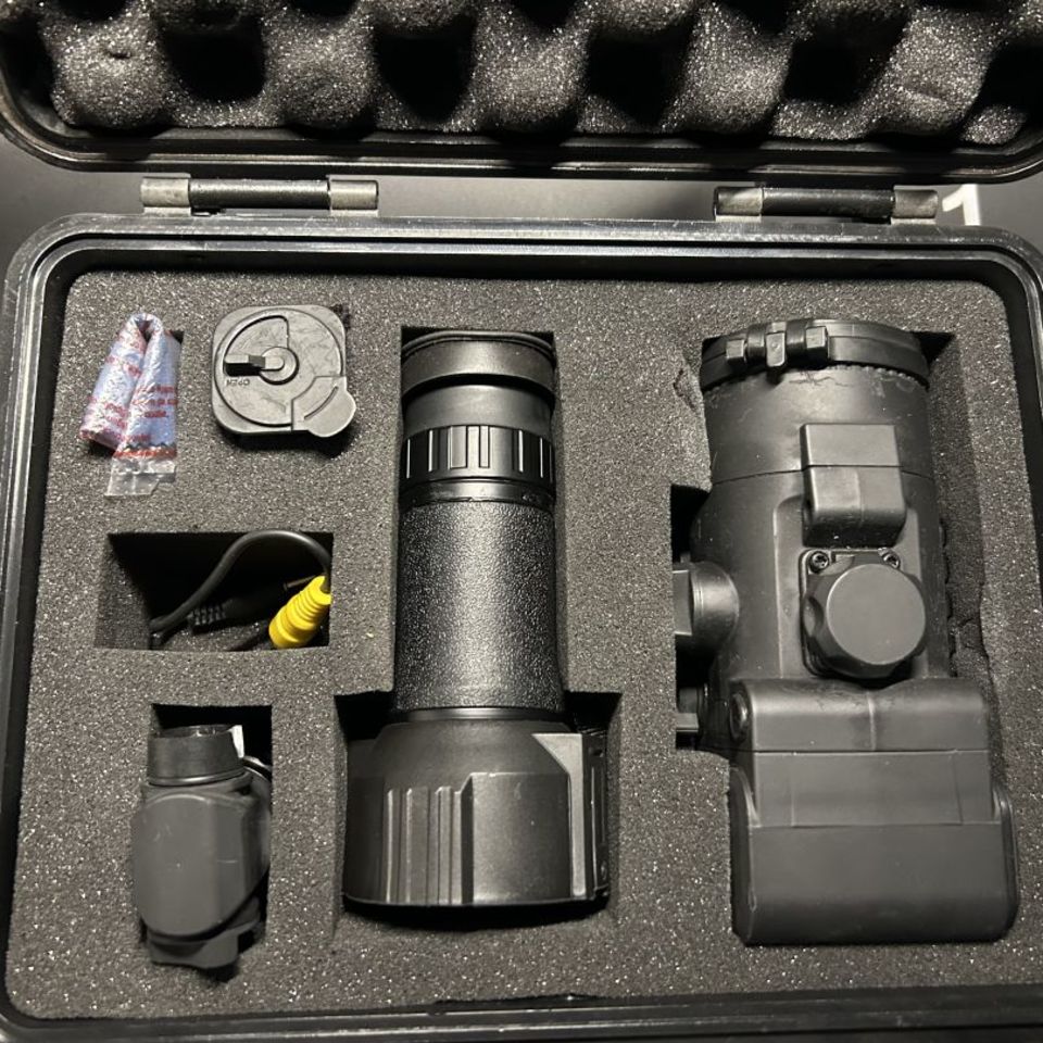 Image 3 - Pulsar DN55 NV clip on Or HH