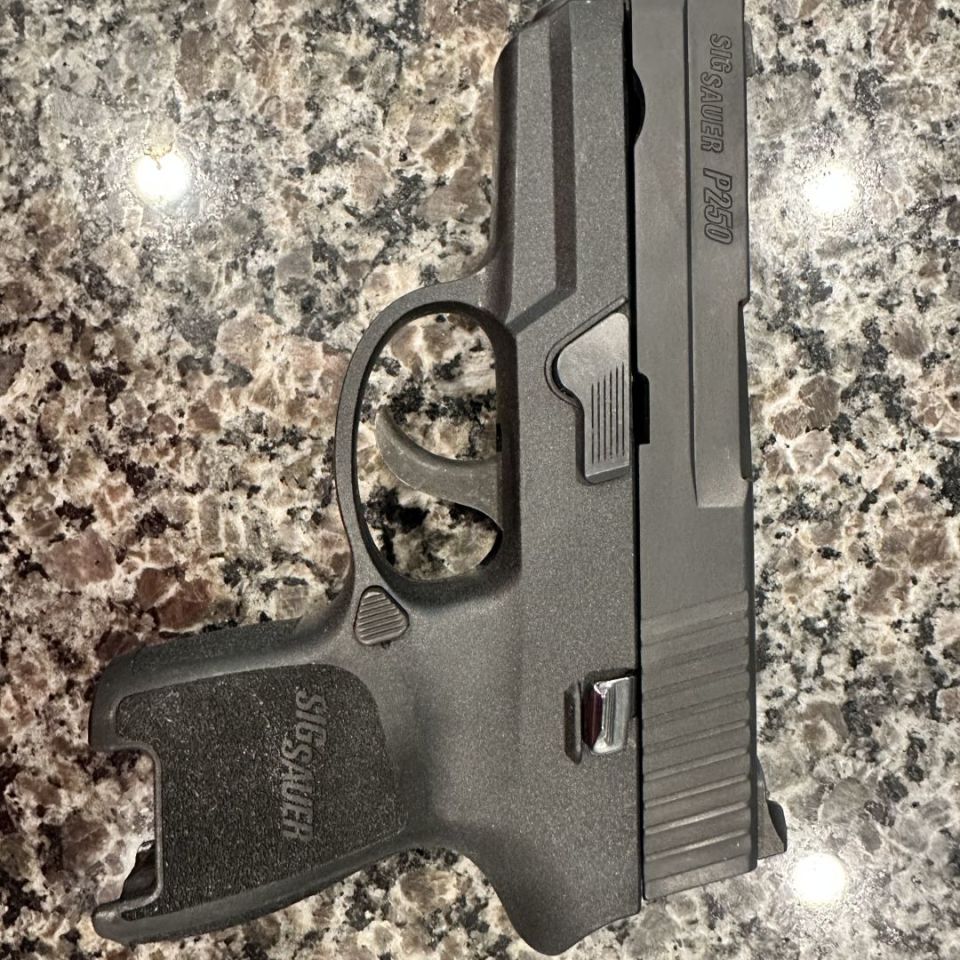 Image 1 - WTS/WTT Sig Sauer p250