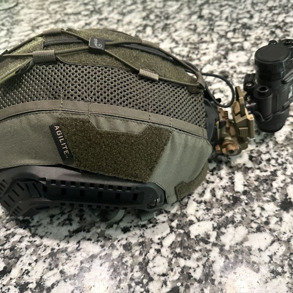 Image 2 - Highcom Striker