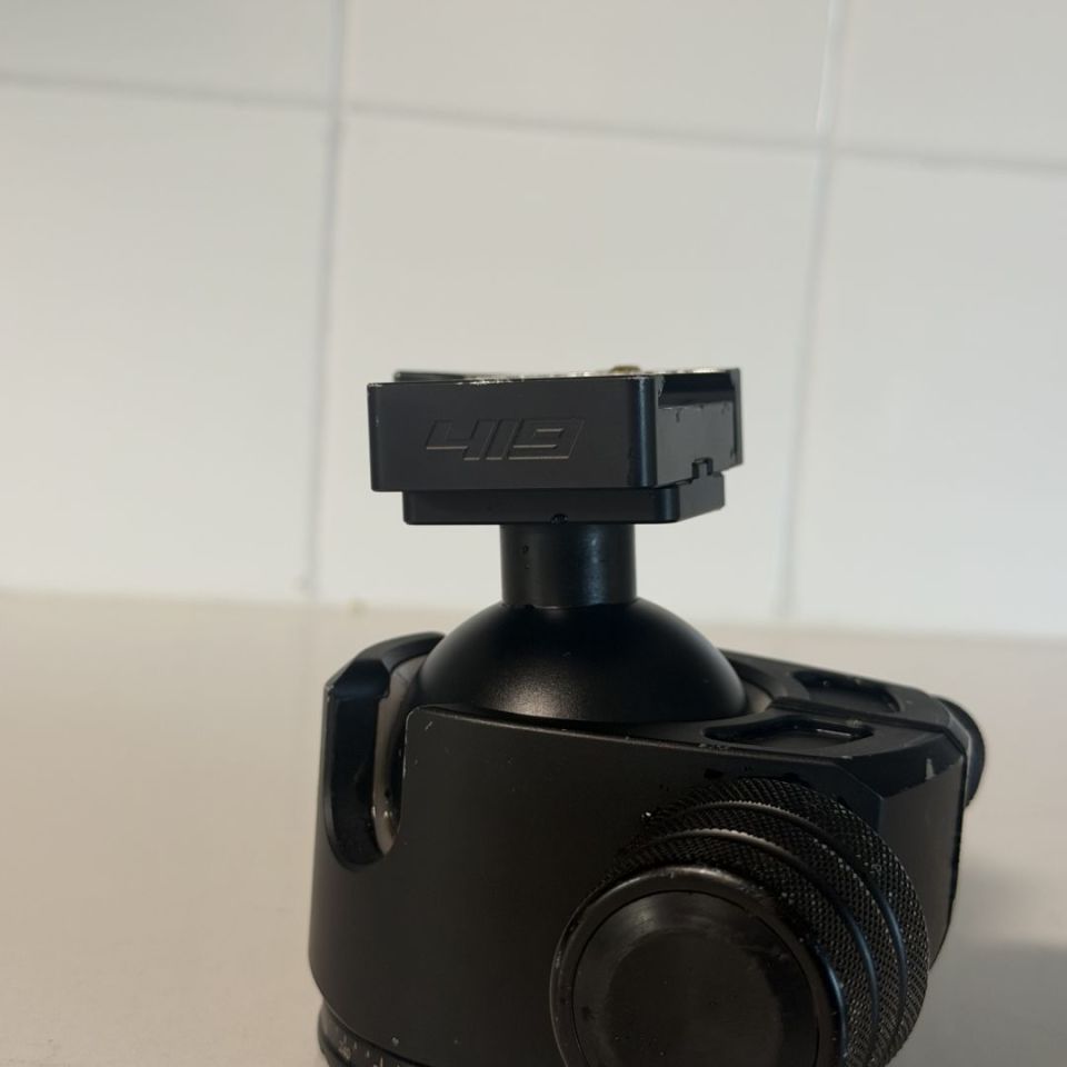 Image 2 - Twovets/area419 ball head