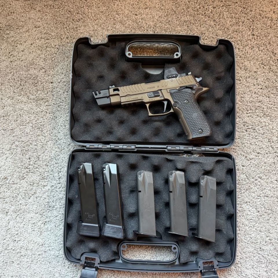 Image 2 - Zev P226 with Enclosed Red Dot