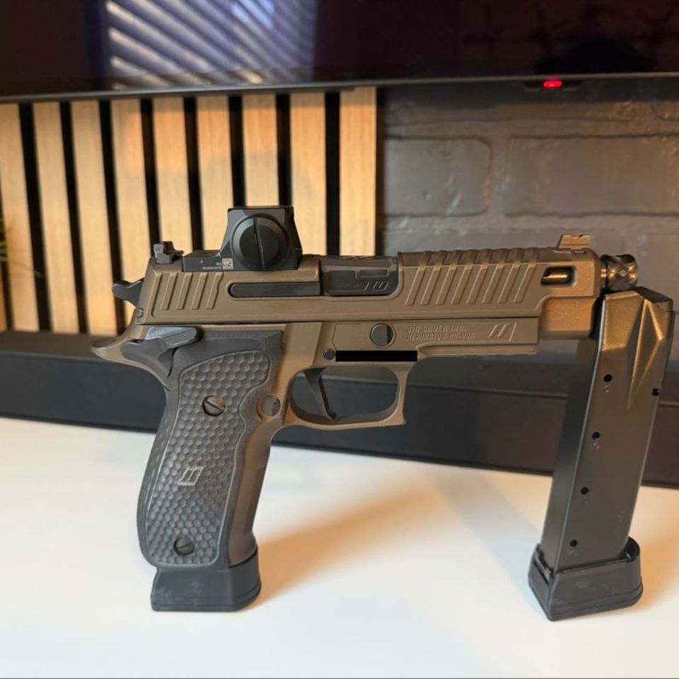 Image 1 - Zev P226 with Enclosed Red Dot