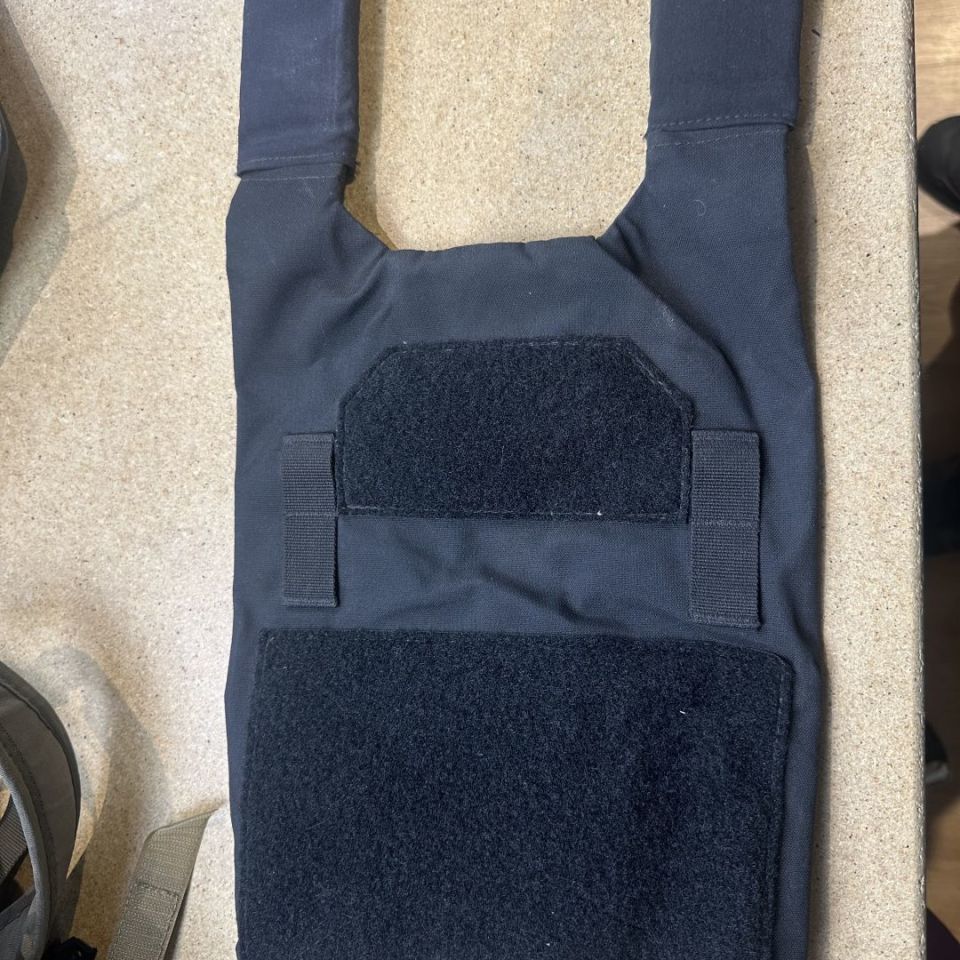 Image 4 - Hesco L210 Armor and Carriers