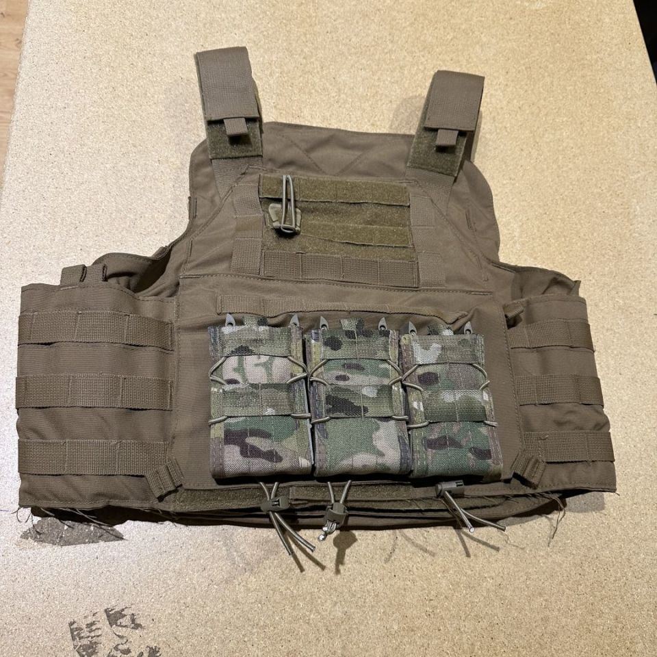 Image 1 - Mayflower Plate carrier