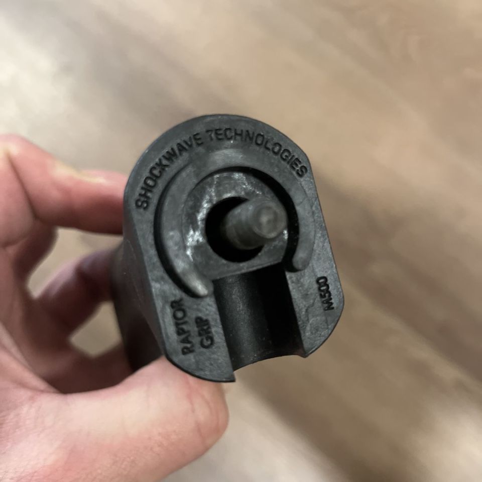 Image 2 - Mossberg shockwave grip 