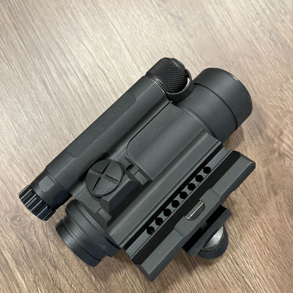 Image 2 - Aimpoint Comp M4 