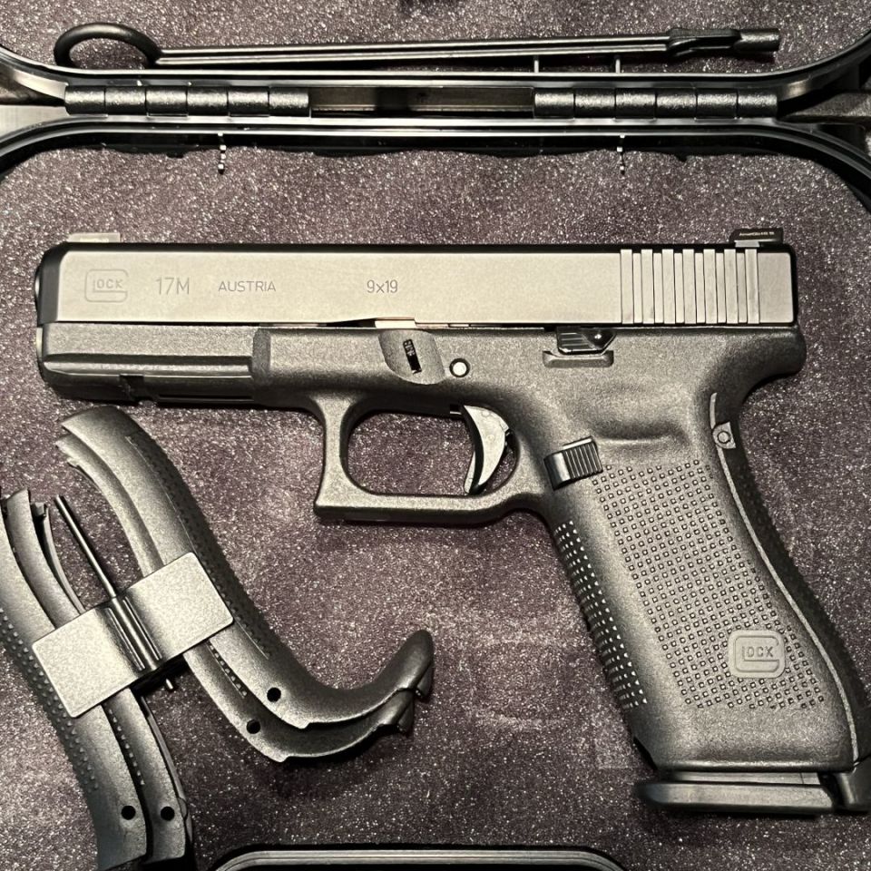 Image 2 - Glock 17M