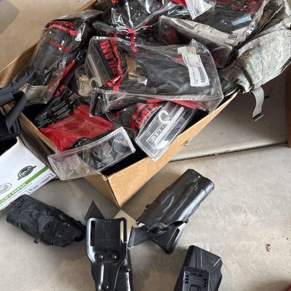 Image 2 - So. Many. Safariland. 6390.