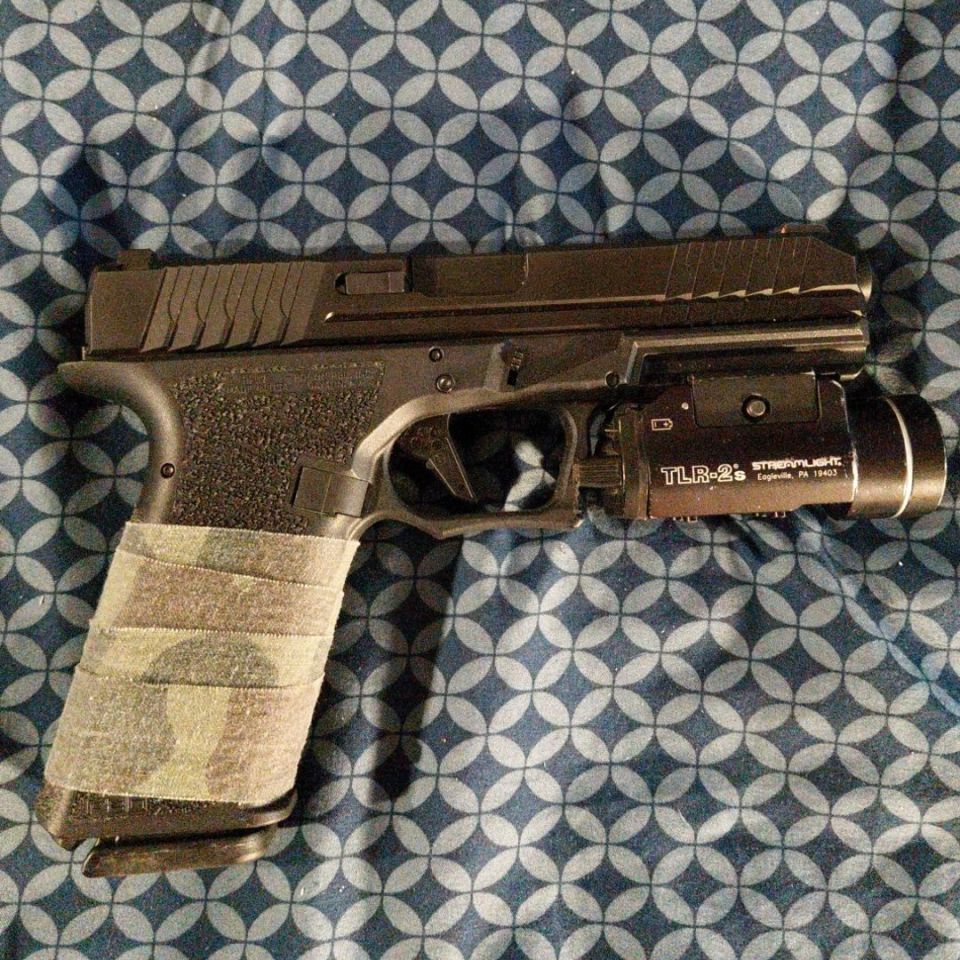 Image 1 - P80 Glock 17