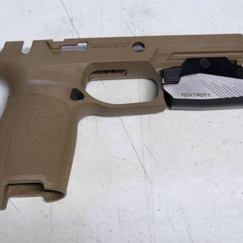 Image 1 - M17 Grip w/Foxtrot 1